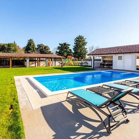 Alba Bianca Near Pula For 6 People With Children Playground And Wellness Villa *