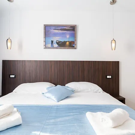 Alba Bianca Near Pula For 6 People With Children Playground And Wellness * Sisan